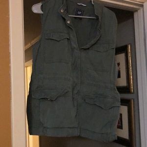 Gap Vest